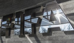 عربستان از سوی فیفا به اخراج از جام جهانی 2018 تهدید شد