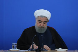 روحانی درگذشت پدر شهیدان حاجی باقری فرد را تسلیت گفت