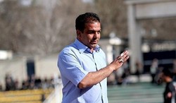 مهابادی: نکونام با کاپیتانی تیم ملی نیمی از راه مربیگری را رفته است