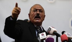 واکنش علی عبدالله صالح به متهم کردن ایران به دست داشتن در حمله موشکی یمن به عربستان