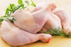 توزیع گسترده مرغ تنظیم بازاری با قیمت ١١هزارو ۵۰۰ تومان