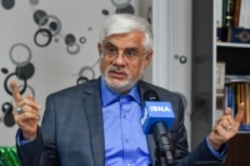 انتخاب شهردار تهران در فضایی آرام و به دور از فشارهای برخی جریانات باشد