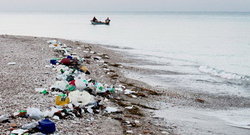 زباله‌های پلاستیکی تا۸۰ درصد زباله‌های دریایی را تشکیل می‌دهند