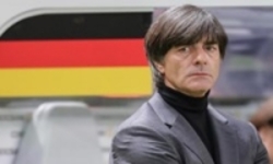 یوآخیم لو: نویر آماده باشد جزئی از تیم ملی آلمان در جام جهانی خواهد بود