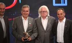 پرسپولیس جوایز را درو کرد؛ ۲ عنوان به استقلال رسید  امیری مرد سال فوتبال ایران شد