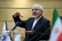 ظریف: تحریم‌های آمریکا باعث تغییر سیاست منطقه‌ای ایران نمی‌شود