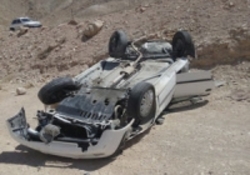 واژگونی یک سواری و مصدومیت 10 تبعه بیگانه در فارس