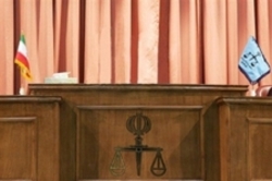 قاضی خطاب به ۱۹ متهم به توزیع‌ غیر قانونی ارز: دل دشمن را شاد کردید