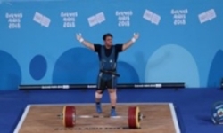 طلای سنگین وزن وزنه برداری برای ایران  یوسفی قویترین پسر بازیهای المپیک نوجوانان شد