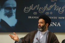 حسینی‌کیا: اتحاد گرایش‌های سیاسی و مدیریتی موجب غلبه بر تحریم می‌شود