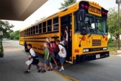 جریمه سنگین رانندگان کانادایی برای سبقت از اتوبوس مدرسه