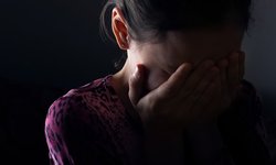 یک چهارم زنان جوان در انگلیس از مشکلات روانی رنج می‌برند