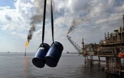 قیمت نفت در بازار جهانی کاهش یافت