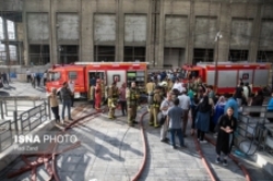 آتش سوزی در مجتمع ۵۶واحدی در تهران