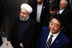 روزنامه الاخبار: شب یلدا در توکیو؛ آیا ترامپ ژاپن را از تحریم‌های ایران معاف می‌کند؟