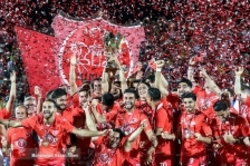 پاداش ۳ میلیاردی باشگاه پرسپولیس به اعضای تیم بابت قهرمانی در لیگ برتر