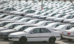 قائم مقام مدیرعامل ایران خودرو خبر داد: عرضه ۶۰ هزار خودرو طی ۲ ماه آینده