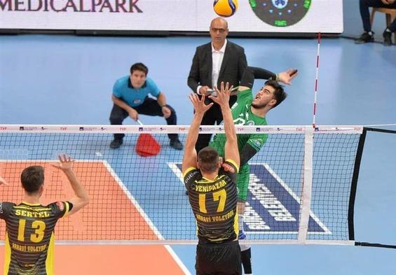 ملی‌پوش والیبال ایران به لیگ ترکیه پیوست