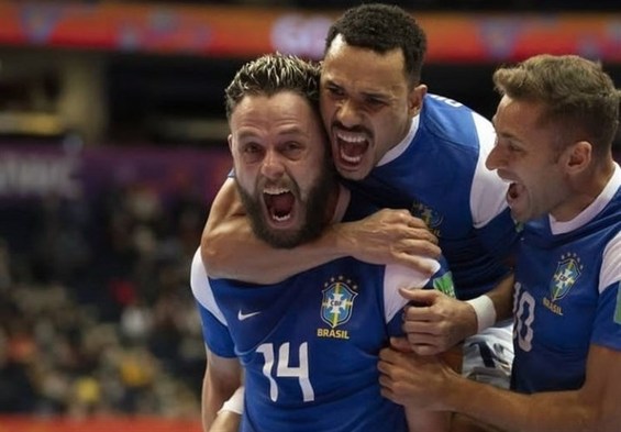 صعود دشوار برزیل و آرژانتین به جمع ۴ تیم پایانی/ زمان بازی ایران و قزاقستان در جام جهانی فوتسال