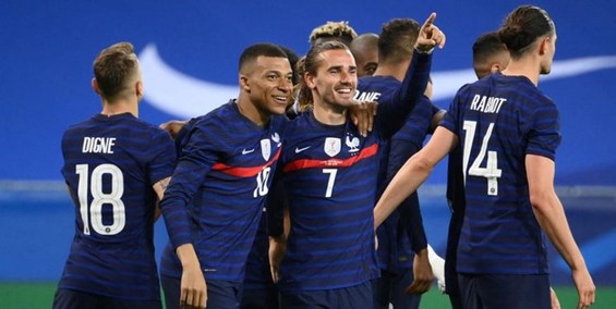 آغاز ماجراجویی فرانسه برای حضور در جام جهانی ۲۰۲۲ قطر+تصاویر
