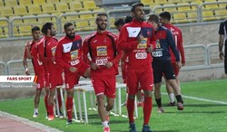 بازیکنان پرسپولیس یاد و خاطره شهید دفاع مقدس را زنده نگه داشتند+ عکس