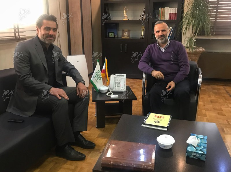 پیروانی به دیدار شهردار منطقه 3 رفت+ تصاویر پیروانی به دیدار شهردار منطقه 3 رفت+ تصاویر