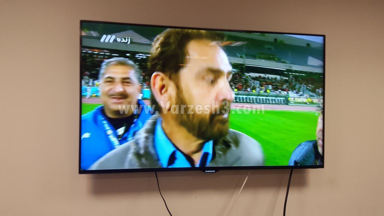 درگیری عجیب فیروز با دوربین تلویزیونی +عکس