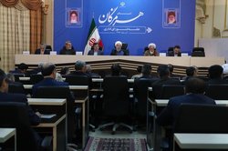 روحانی: همه سیاسیون و جناح‌ها باید برای آبادانی هرمزگان و ایران کنار هم باشند