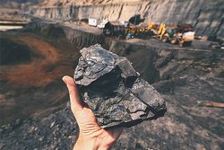 پیش‌بینی واردات ۳ میلیون تن ذغال سنگ به کرمان در سال آینده