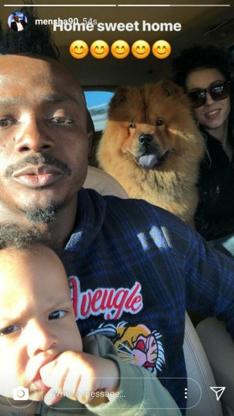 عکس دیده نشده از مهاجم محبوب پرسپولیس و خانواده اش عکس دیده نشده از مهاجم محبوب پرسپولیس و خانواده اش