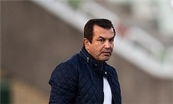 ستاره اسبق پرسپولیسیها تماشاگر والیبال شد+ عکس
