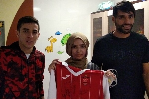 طارمی و احمدزاده آرزوی کودکان بیمارستان مفید را برآورده کردند + عکس طارمی و احمدزاده آرزوی کودکان بیمارستان مفید را برآورده کردند + عکس