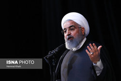 روحانی: همه معضلات جهان اسلام از طریق گفتگو قابل حل است