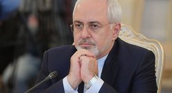 ظریف: آمریکا برای سرپوش گذاشتن بر جنایت‌های جنگی‌ خود در منطقه ایران را متهم می‌کند