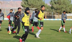 برنامه سخت تراکتورسازی برای حضور در آبادان