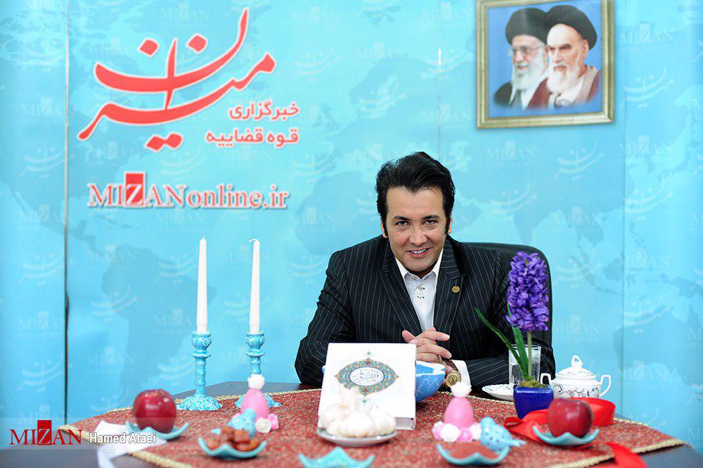 قوه قضاییه در سال ۹۶ به شدت مظلوم واقع شد/شیرین و تلخ‌ترین خاطره حسام نواب صفوی از سال ۹۶/سینمای ایران در حال در جا زدن است/محبوبیت یک بازیگر را گیشه مشخص می‌کند نه تعداد فالوور/تا به حال لب به سیگار نزده ام/سعی می‌کنم همیشه جوان بمانم/////////////////////سه شنبه