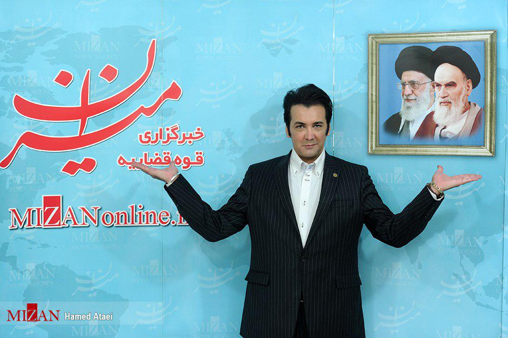 قوه قضاییه در سال ۹۶ به شدت مظلوم واقع شد/شیرین و تلخ‌ترین خاطره حسام نواب صفوی از سال ۹۶/سینمای ایران در حال در جا زدن است/محبوبیت یک بازیگر را گیشه مشخص می‌کند نه تعداد فالوور/تا به حال لب به سیگار نزده ام/سعی می‌کنم همیشه جوان بمانم/////////////////////سه شنبه