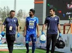 سومین هافبک دفاعی استقلال الهلال را از دست می‌دهد؟