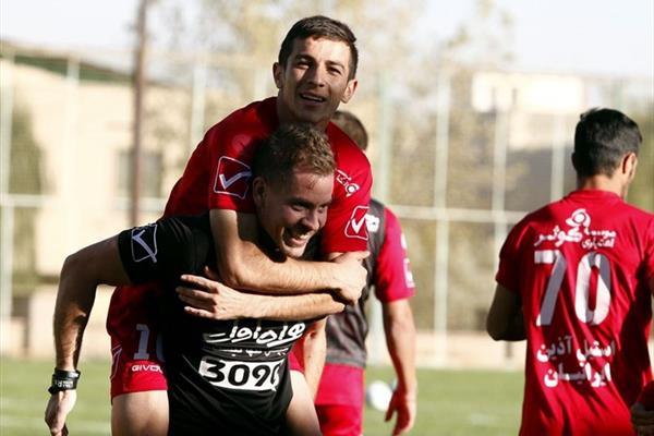 پست اینستاگرامی مربی بدنساز سرخ پوشان