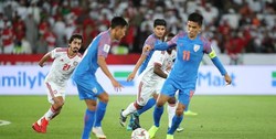 صدرنشینی امارات با پیروزی مقابل هند