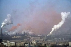 ادعای کاهش آلودگی با اجرای توافق پاریس آسمان ریسمان موافقان است