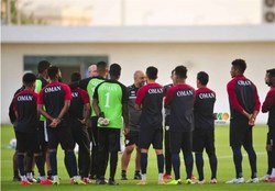 آماده‌سازی تیم ملی فوتبال عمان برای رویارویی با ایران در شب بازگشت محسن جوهر