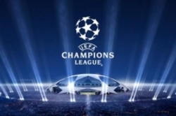 عکس  رونمایی از توپ فینال لیگ قهرمانان اروپا