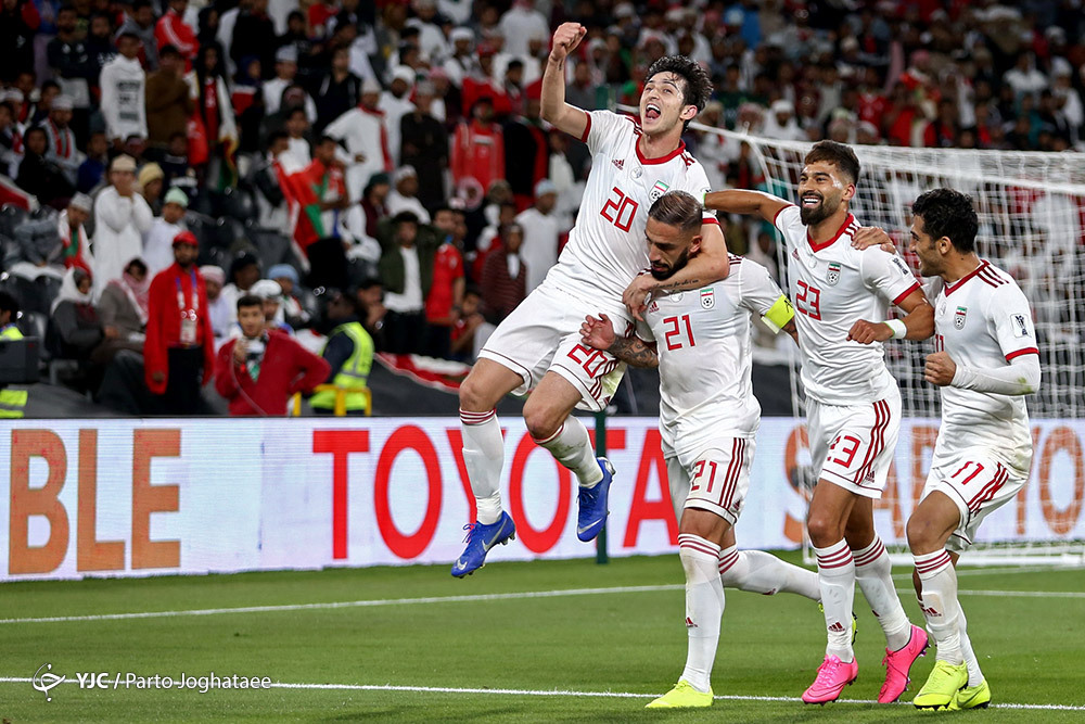 سردار آزمون:باید ببینید کی روش چگونه مردی است/ او تنها کسی است که حقوق نگرفته/قهرمان شویم با اسبم از امارات تا گنبد می‌روم/ شانسی به بیرانوند گفتم راست برو