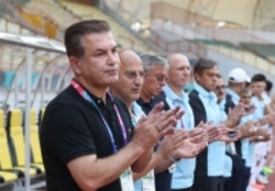 استیلی: شکست عمان به سختی اتفاق افتاد  امیدوارم به جمع ۴ تیم پایانی برسیم
