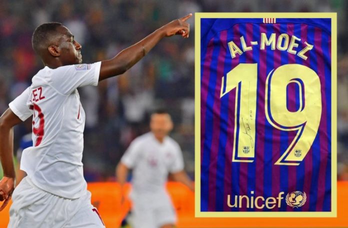 هدیه ویژه مسی به آقای گل آسیا هدیه ویژه مسی به آقای گل آسیا