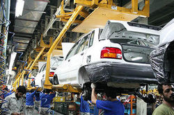 فروش فوری ٢٠‌درصد از تولیدات خودروسازان، قیمت‌ها را دوباره نجومی کرد