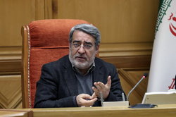 وزیر کشور: دشمن نمی‌تواند فروش نفت ایران را صد در صد تحریم کند