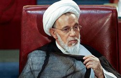 هاشم‌زاده هریسی: مجلس خبرگان نمی‌تواند از زیرمجموعه‌های زیر نظر رهبری حساب‌کشی کند
