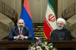 روحانی: ایران و ارمنستان برای توسعه روابط همه جانبه اراده و انگیزه کافی دارند
